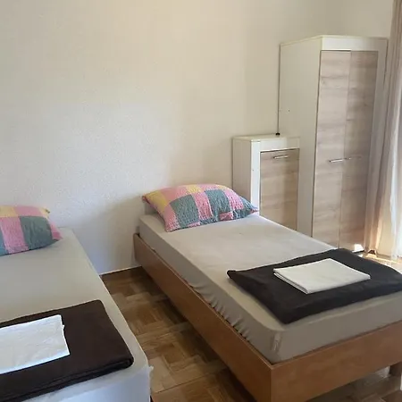 Apartmán Natali Sabunike - By Ta Leut Agency